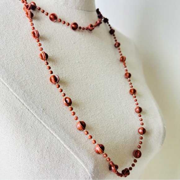 Vintage Cute Little Beaded Long Necklace - Picture 2 of 5